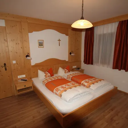 Alpenbauernhof Groebenhof Villa Fulpmes Room photo