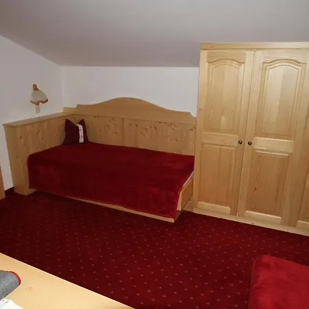 Alpenbauernhof Groebenhof Villa Fulpmes Room photo