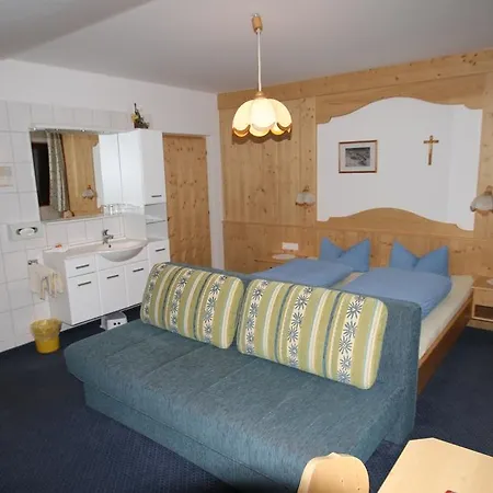 Alpenbauernhof Groebenhof Villa Fulpmes Room photo